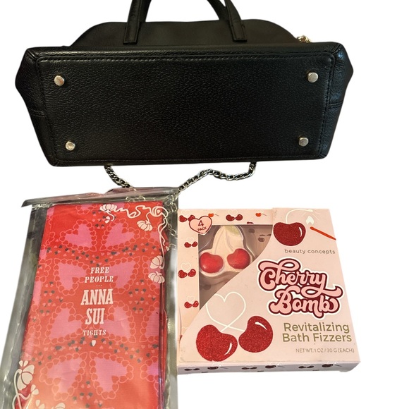 Valentines bundle 💞Kate Spade Black Crossbody Bag 3 piece - Picture 6 of 8